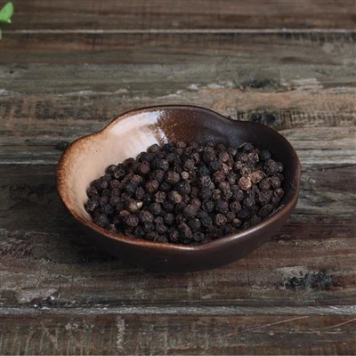 Granule de ardei negru